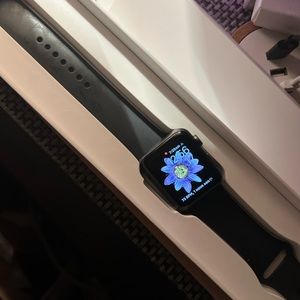 APPLE IWATCH GPS 3 series 42mm